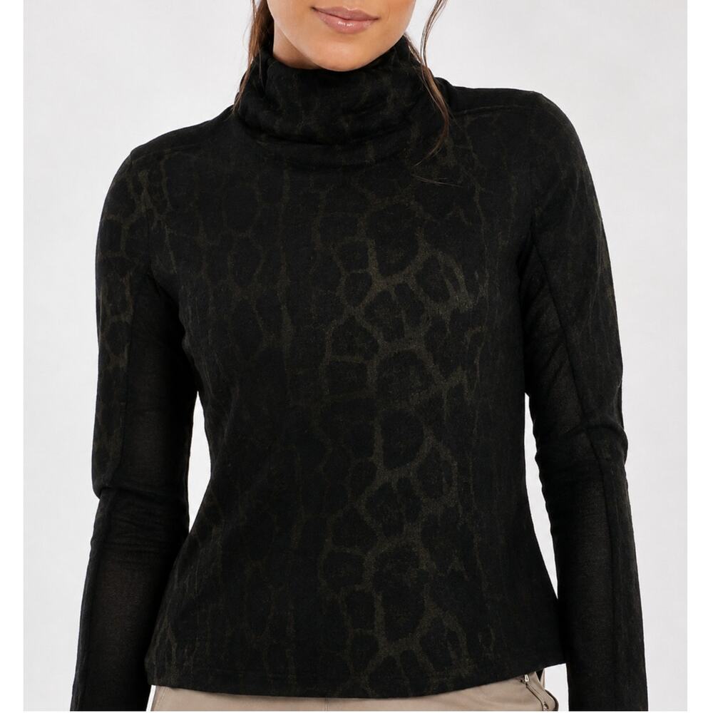 Anatomie Sivan Cheetah Print Mesh Performance Top Black Brown Size XS